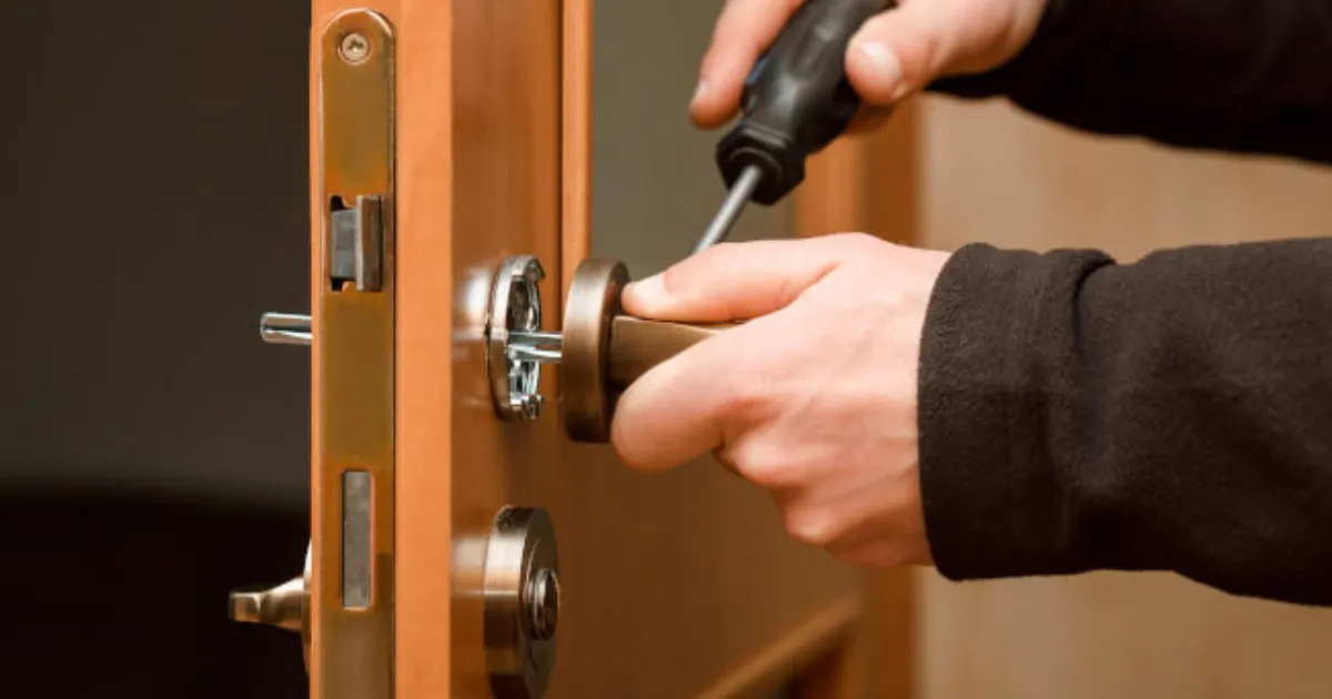 Can You Change Front Door Handle Without Changing the Lock?